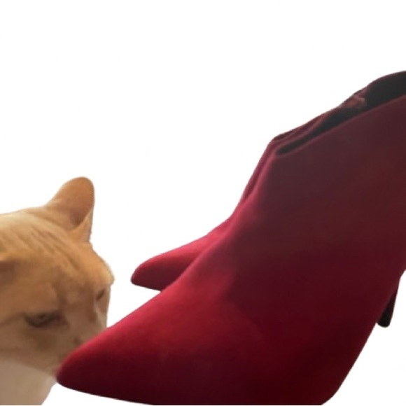 Get out!!!! Journee Collection did it again!  This is a staple heel !!​ - Picture 5 of 10